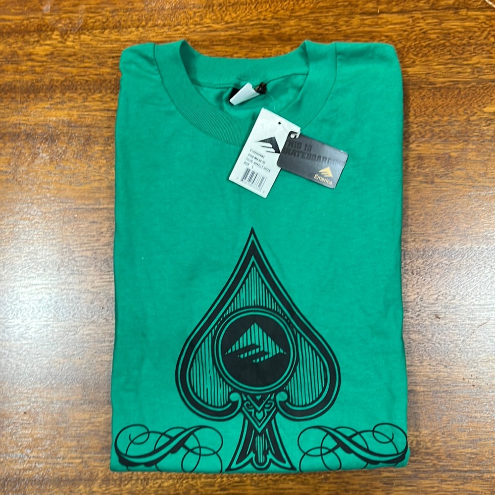 Emerica tshirt